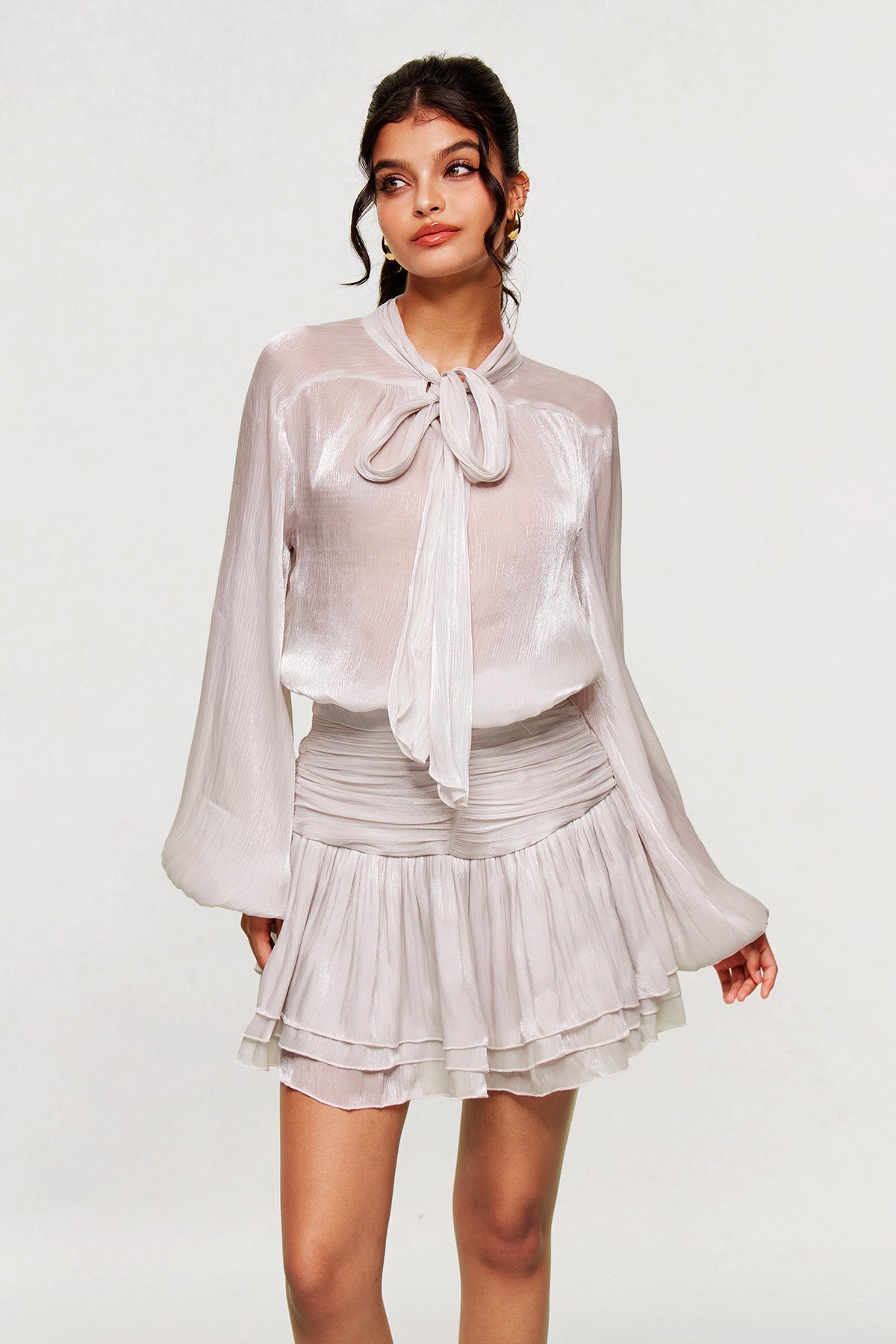 SLYQÉ Bow Lustra Dress