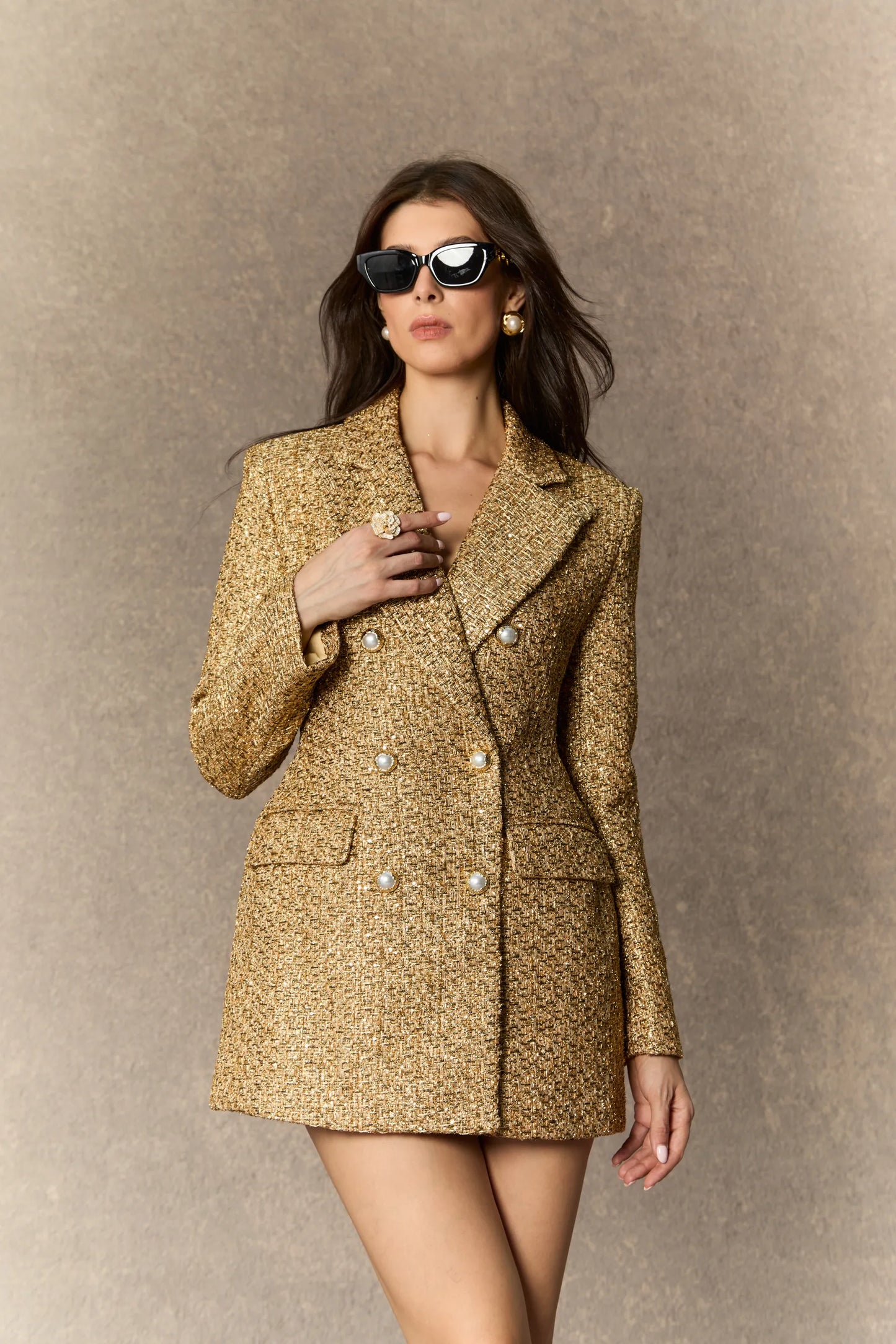 SLYQÉ Aurelia Gold Tweed Coat