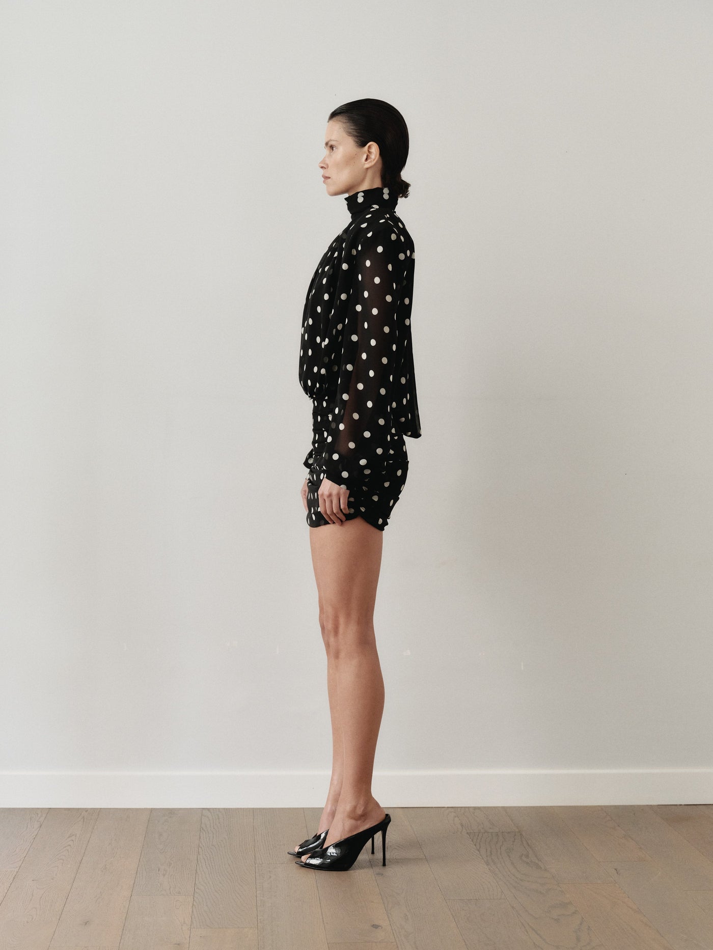SLYQÉ Power Move Polka Dress