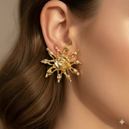 SLYQÉ Sunburst Studs