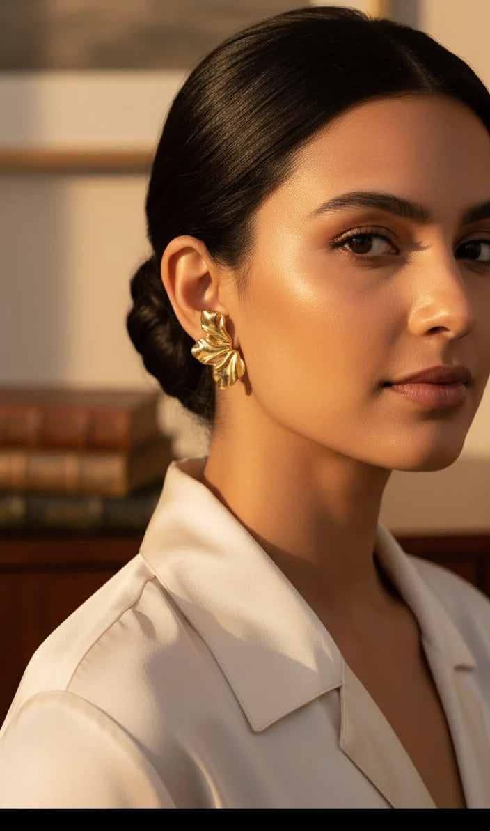 SLYQÉ Golden Bloom Earrings